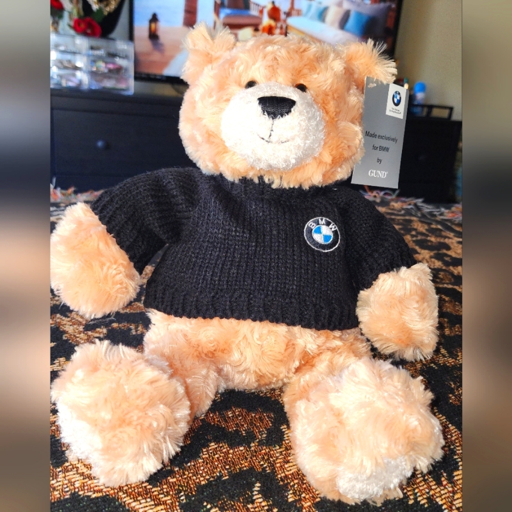 COPY - BMW Honey Bear teddy bear 🧸 NEW ! Where are my BMW people ?
